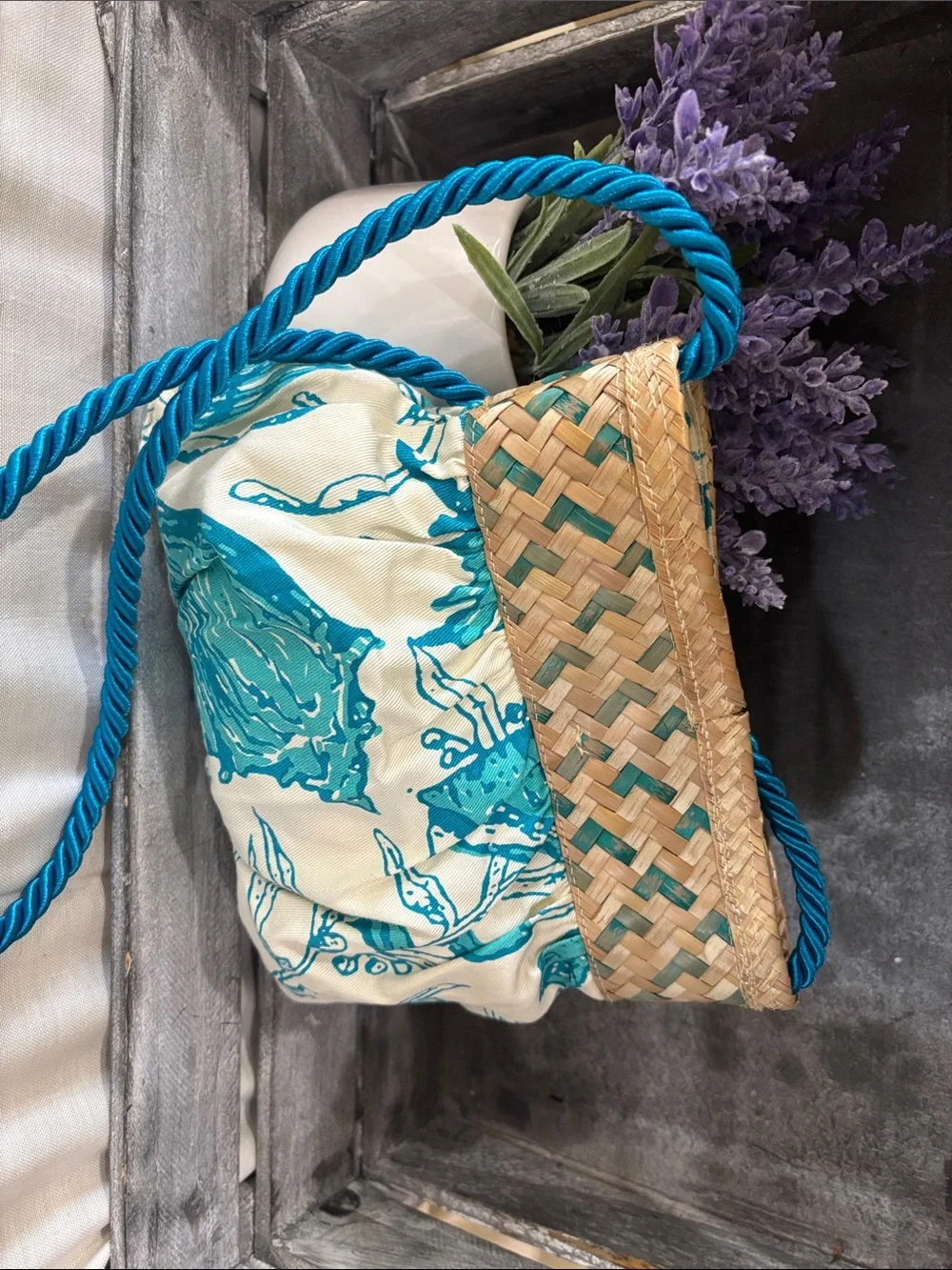 Teal Shell-Print Straw-Trim Crossbody Bag